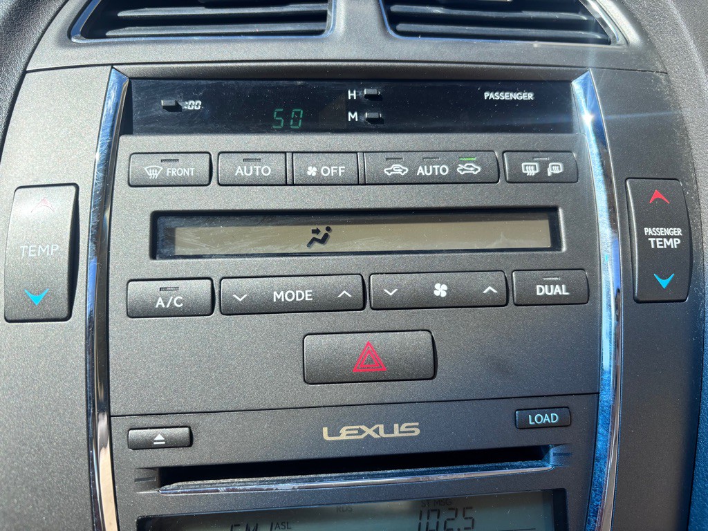 2012 Lexus ES Image 15