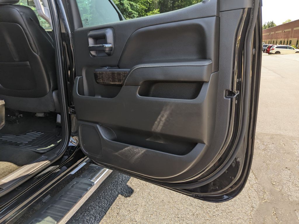 2014 GMC Sierra Image 17