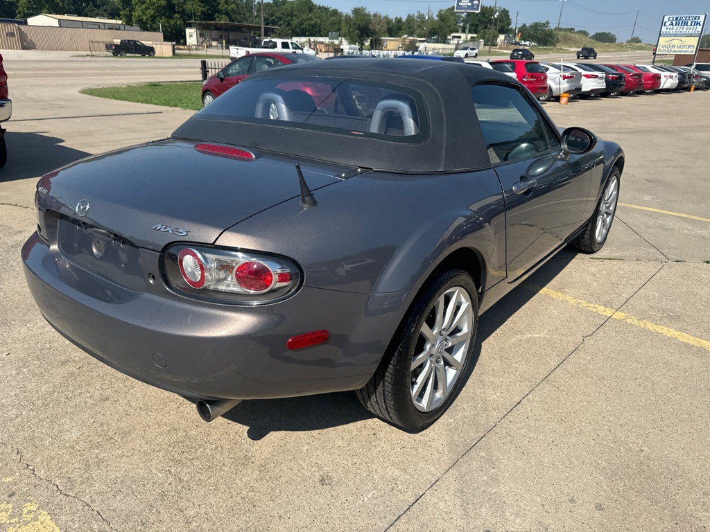 2006 Mazda MX-5 Miata Image 5