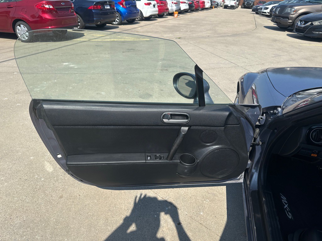 2006 Mazda MX-5 Miata Image 11