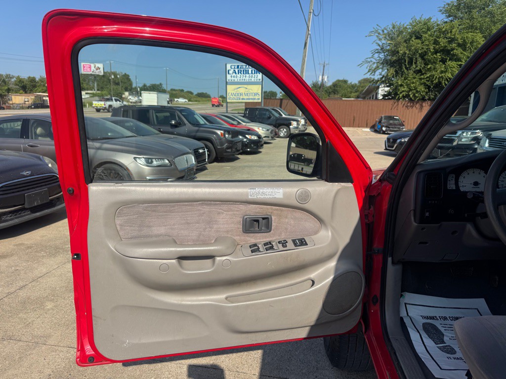 2003 Toyota Tacoma Image 10