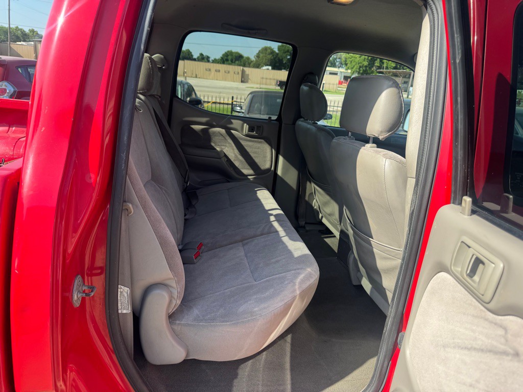 2003 Toyota Tacoma Image 13