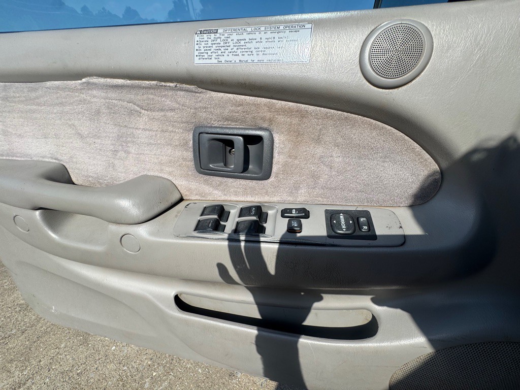 2003 Toyota Tacoma Image 22