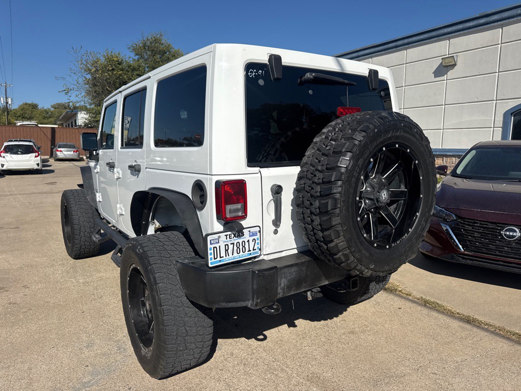 2013 Jeep Wrangler Unlimited Image 3