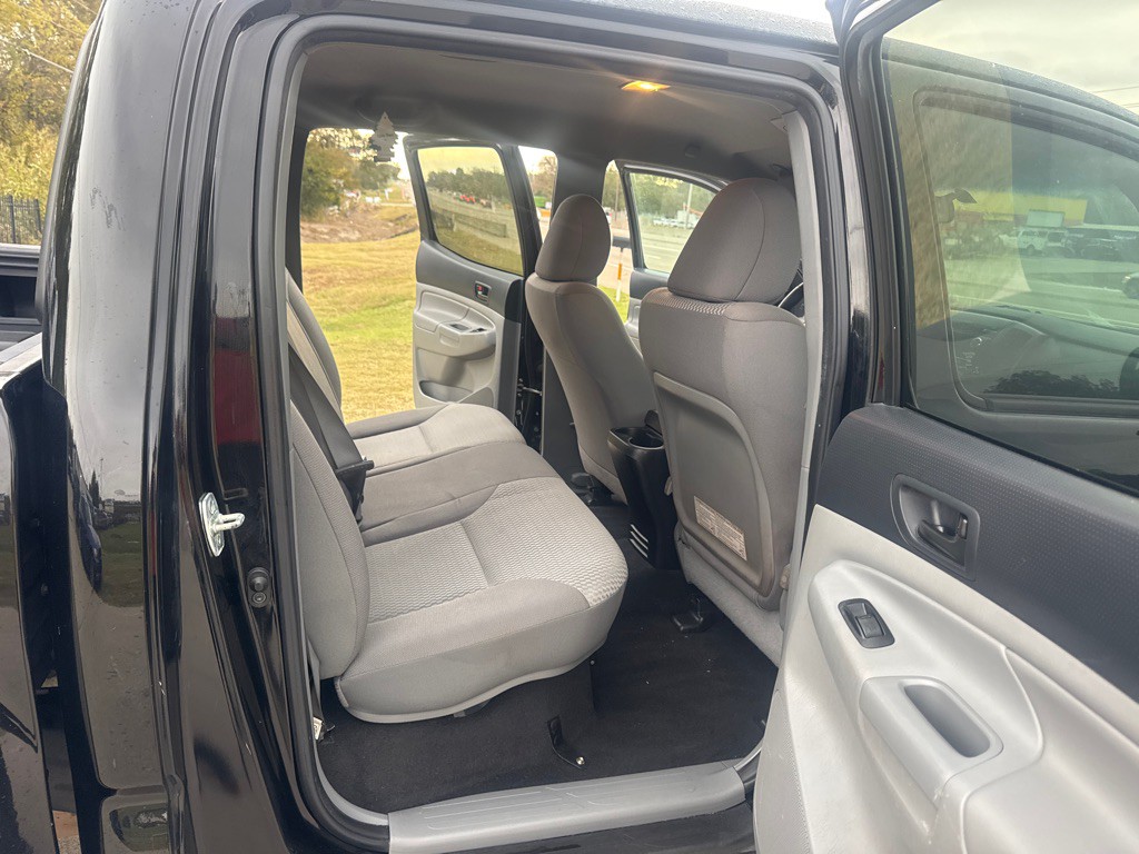 2012 Toyota Tacoma Image 14