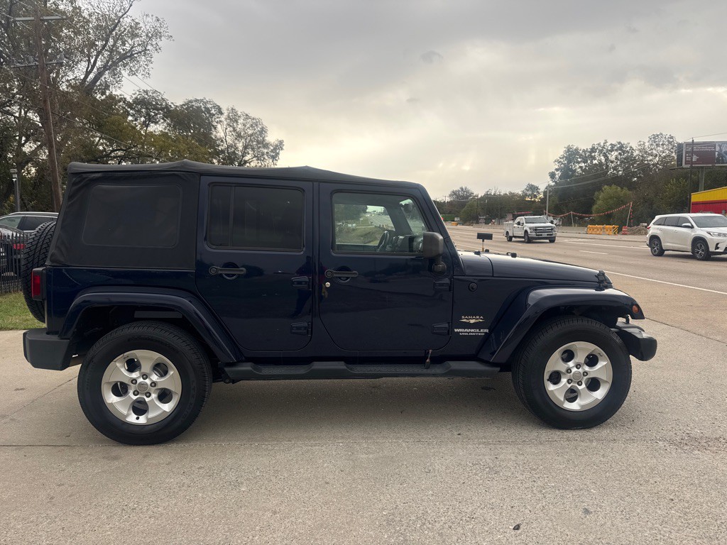 2013 Jeep Wrangler Unlimited Image 6