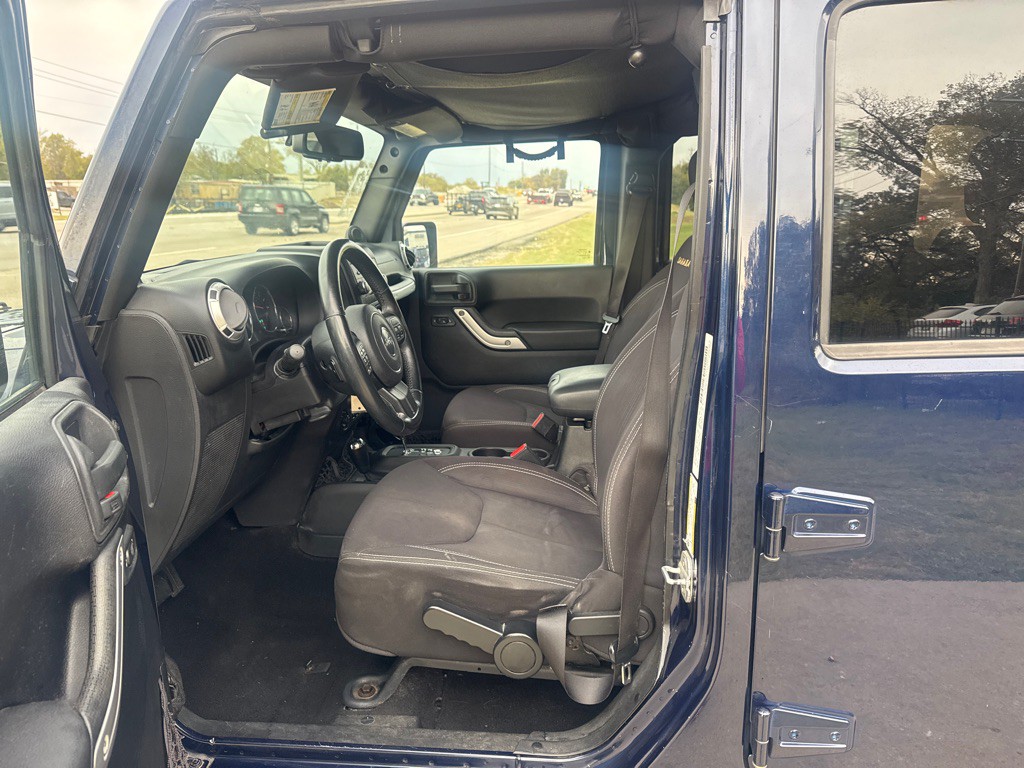 2013 Jeep Wrangler Unlimited Image 9