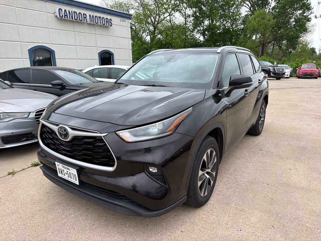 2021 Toyota Highlander Image 1