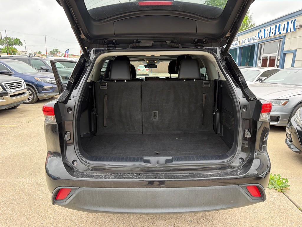 2021 Toyota Highlander Image 14