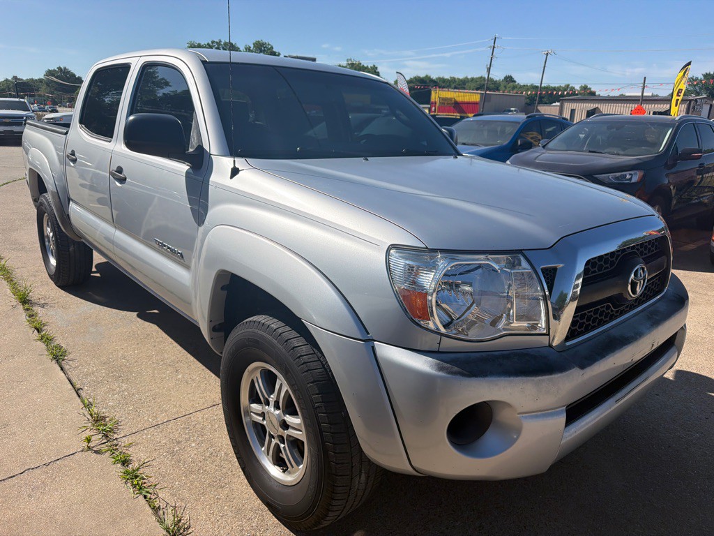 2011 Toyota Tacoma Image 6