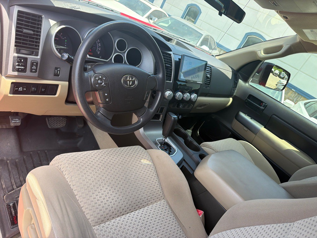2010 Toyota Tundra Image 9