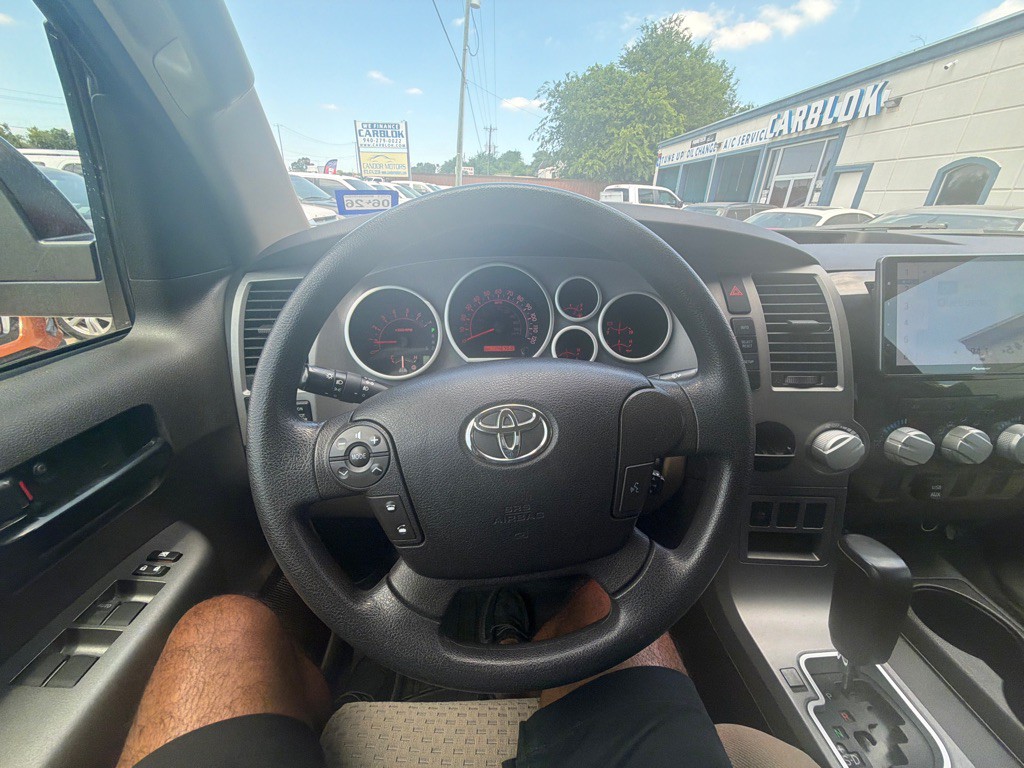 2010 Toyota Tundra Image 20