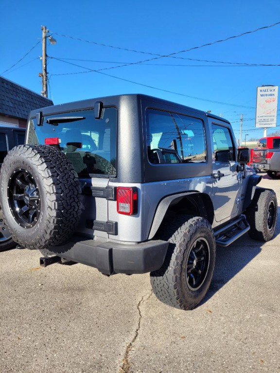 2013 Jeep Wrangler Image 3