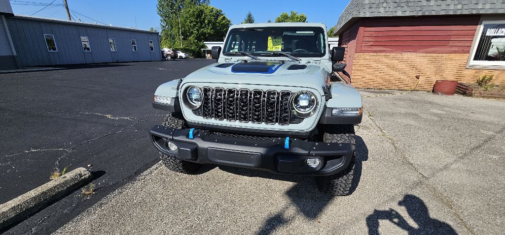 2024 Jeep Wrangler Image 4