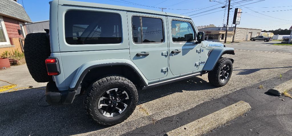 2024 Jeep Wrangler Image 5