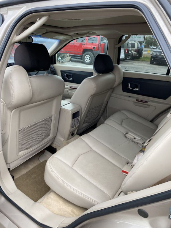 2005 Cadillac SRX Image 3