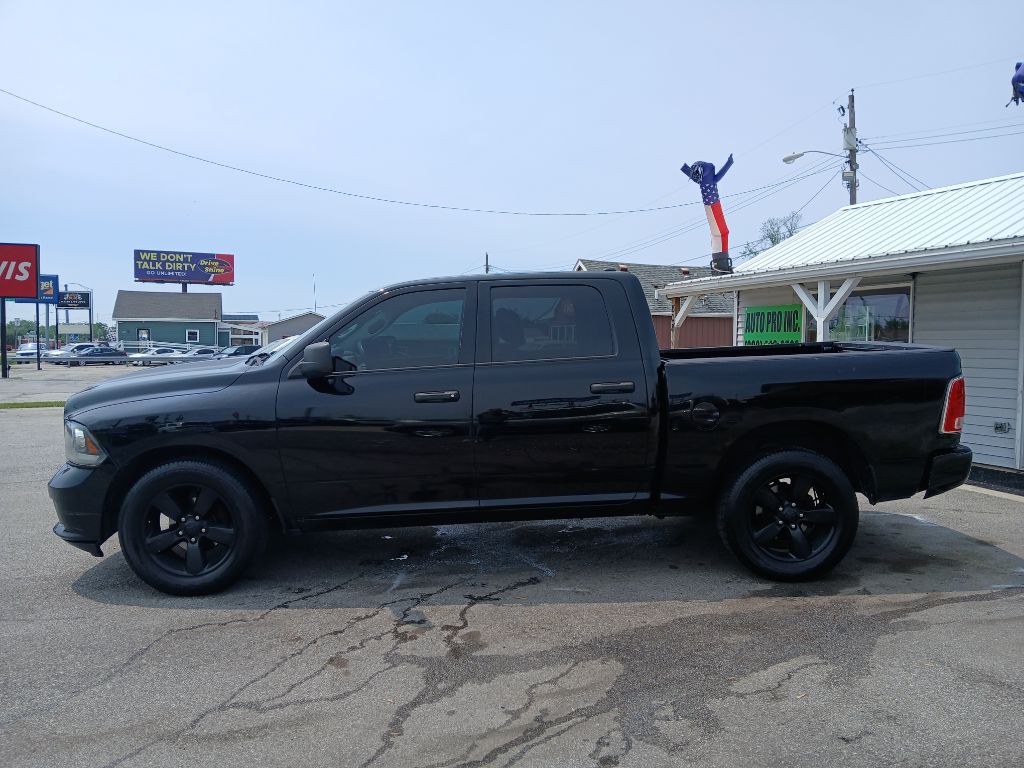 2015 RAM 1500 Image 3