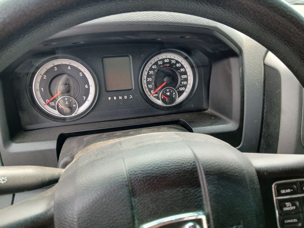 2015 RAM 1500 Image 6