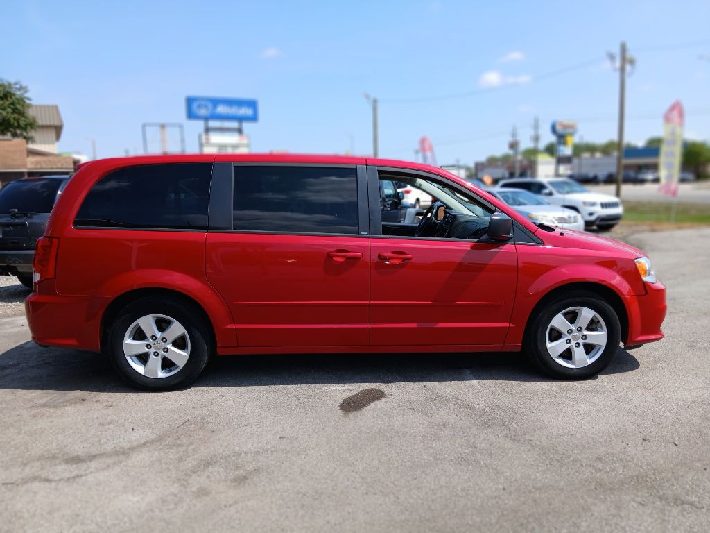 2013 Dodge Grand Caravan Image 4