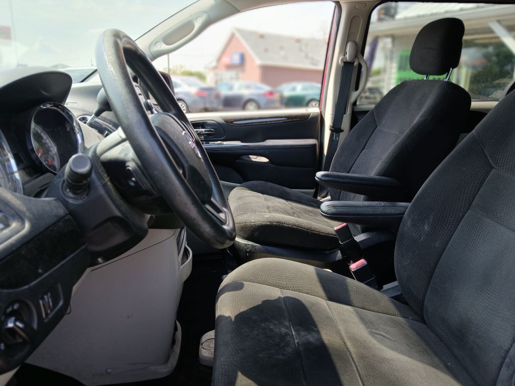 2013 Dodge Grand Caravan Image 6