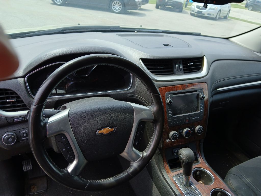 2014 Chevrolet Traverse Image 1
