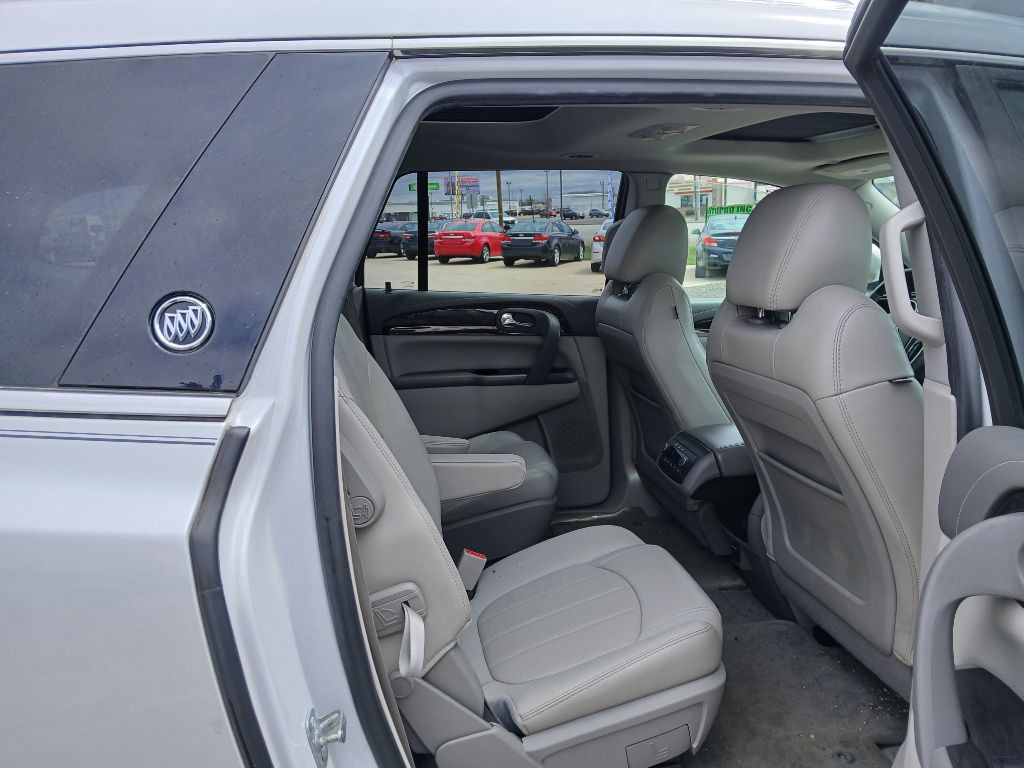 2016 Buick Enclave Image 6