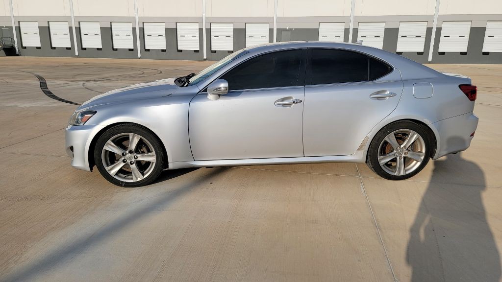 2012 Lexus IS Image 8