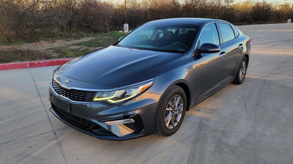 2020 Kia Optima Image 2