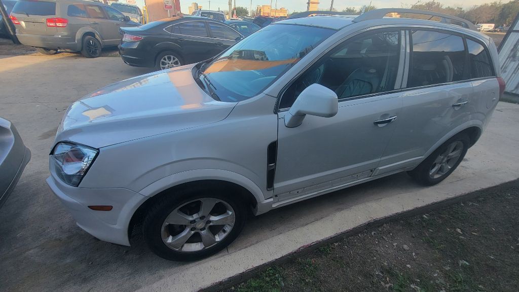 2014 Chevrolet Captiva Image 2