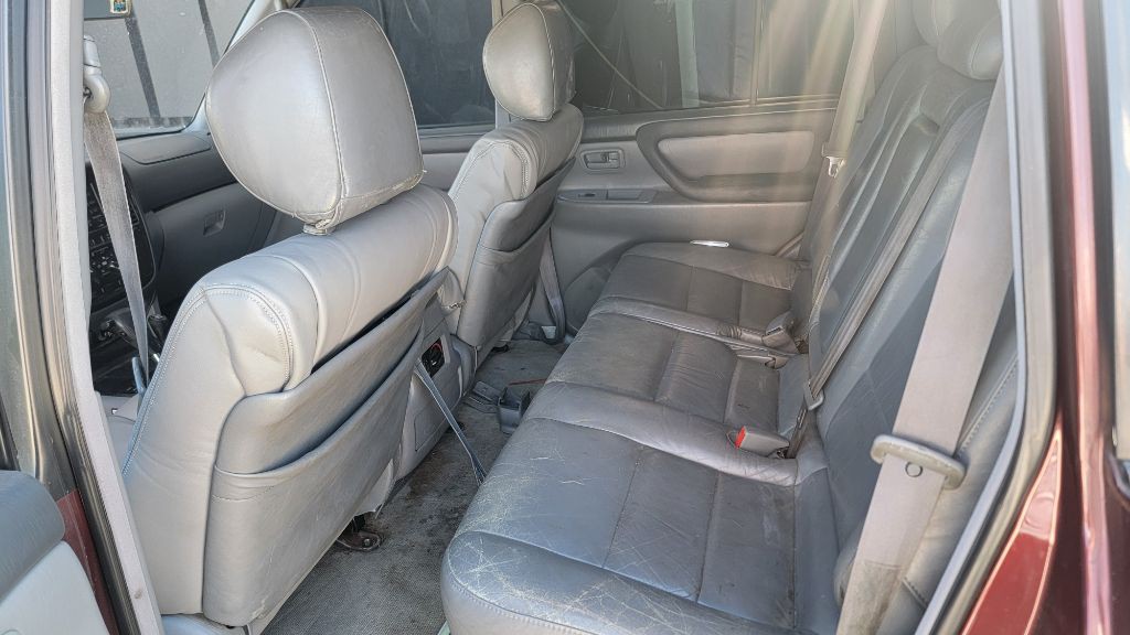 1998 Toyota Land Cruiser Image 3