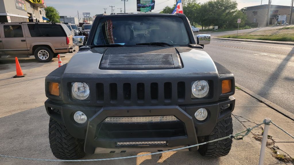 2006 HUMMER H3 Image 2