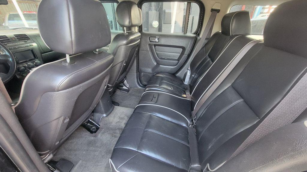 2006 HUMMER H3 Image 10