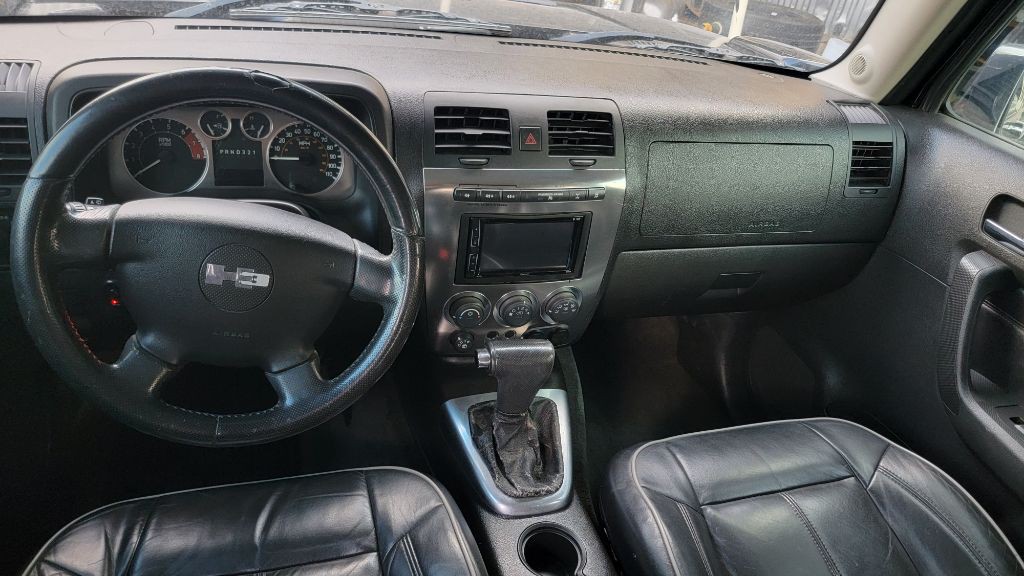2006 HUMMER H3 Image 13