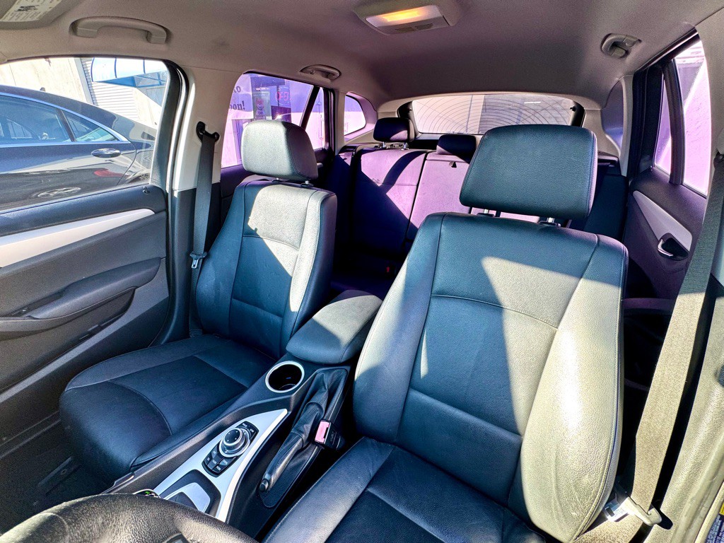 2013 BMW X1 Image 11