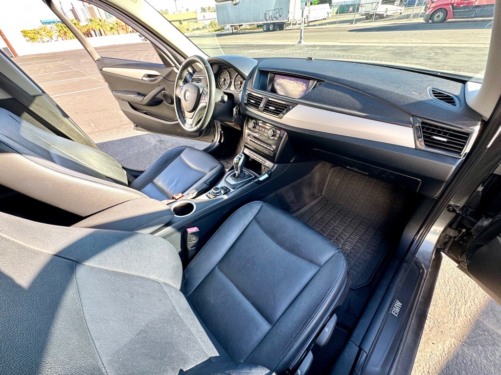 2013 BMW X1 Image 19