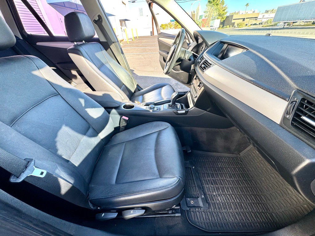 2013 BMW X1 Image 23