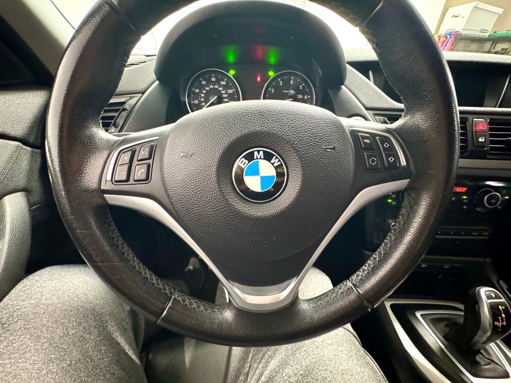 2013 BMW X1 Image 26