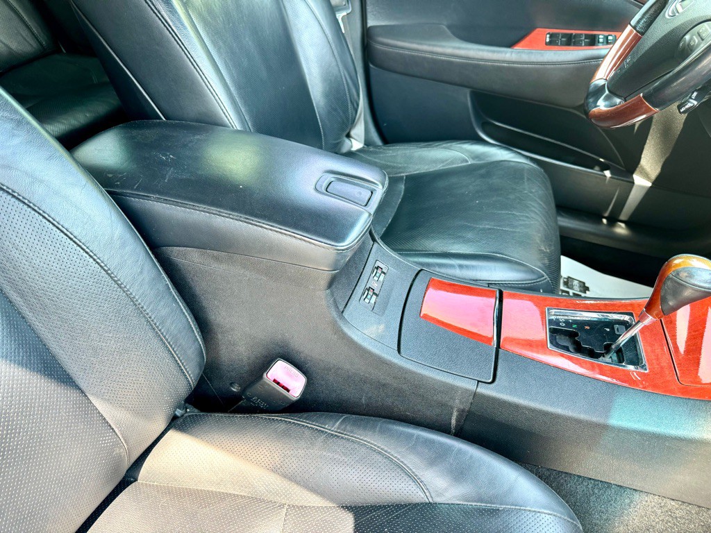2007 Lexus ES 350 Image 26