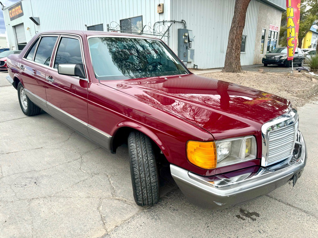 1985 Mercedes-Benz 500 Image 3