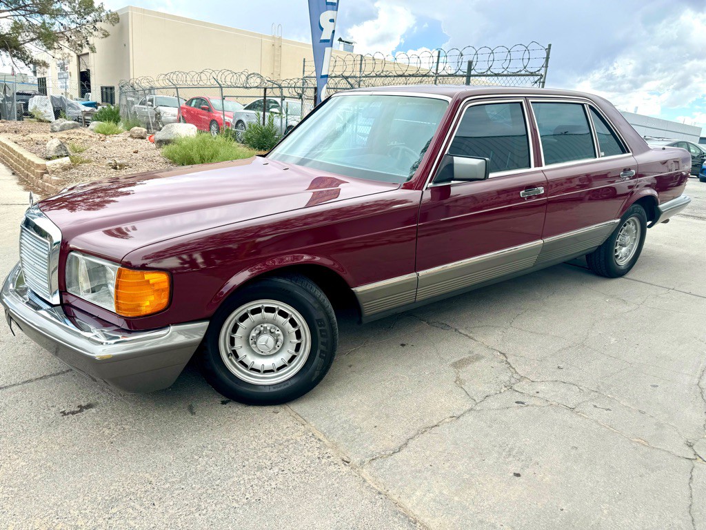 1985 Mercedes-Benz 500 Image 9