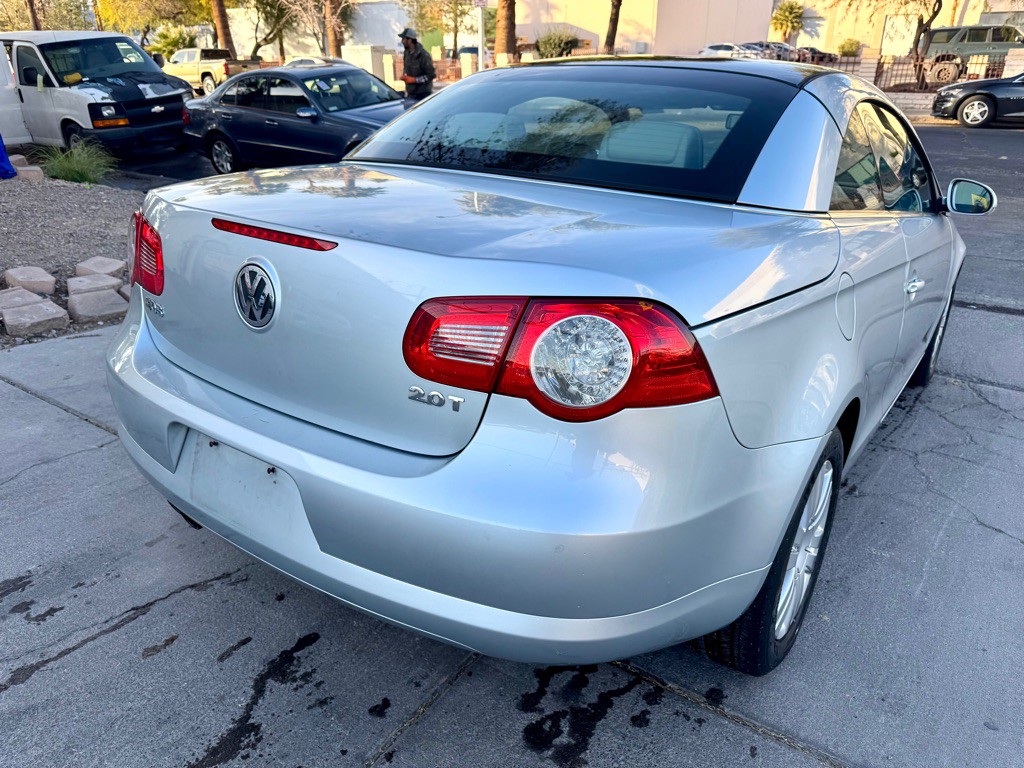 2008 Volkswagen Eos Image 5