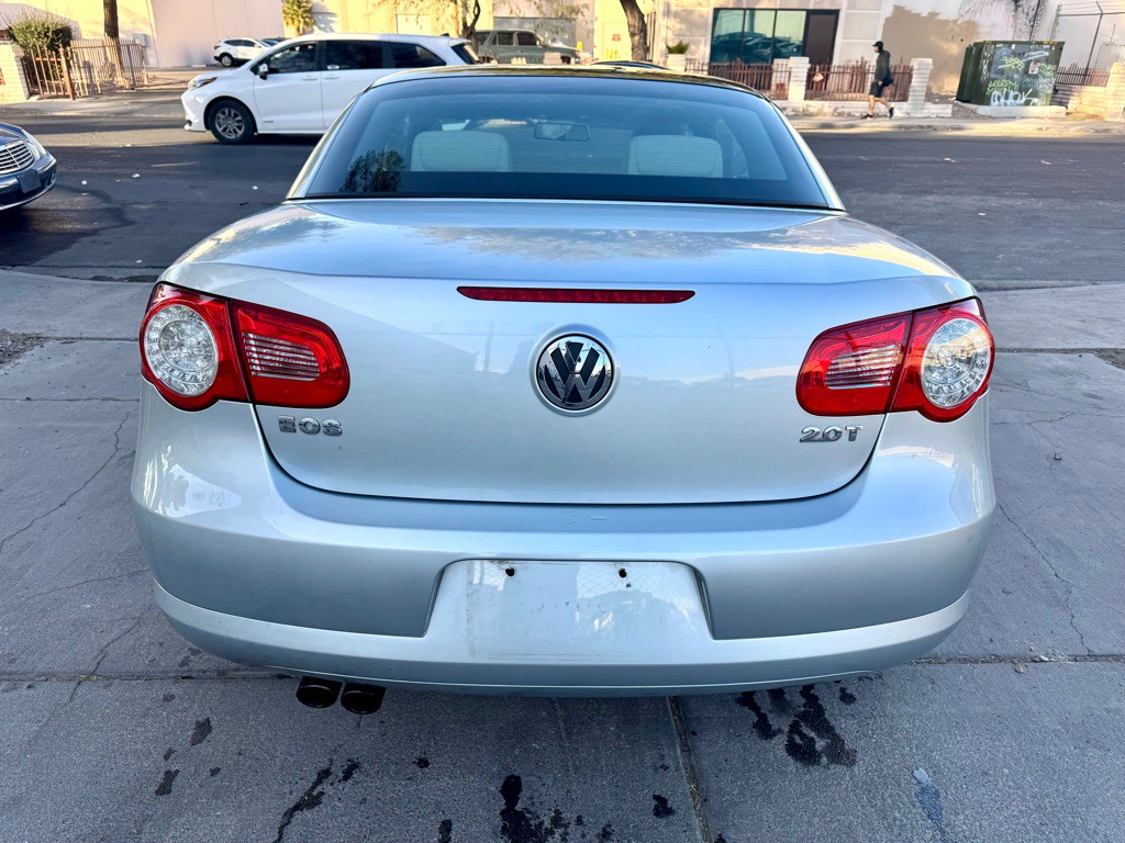 2008 Volkswagen Eos Image 6