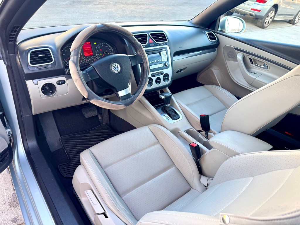 2008 Volkswagen Eos Image 10