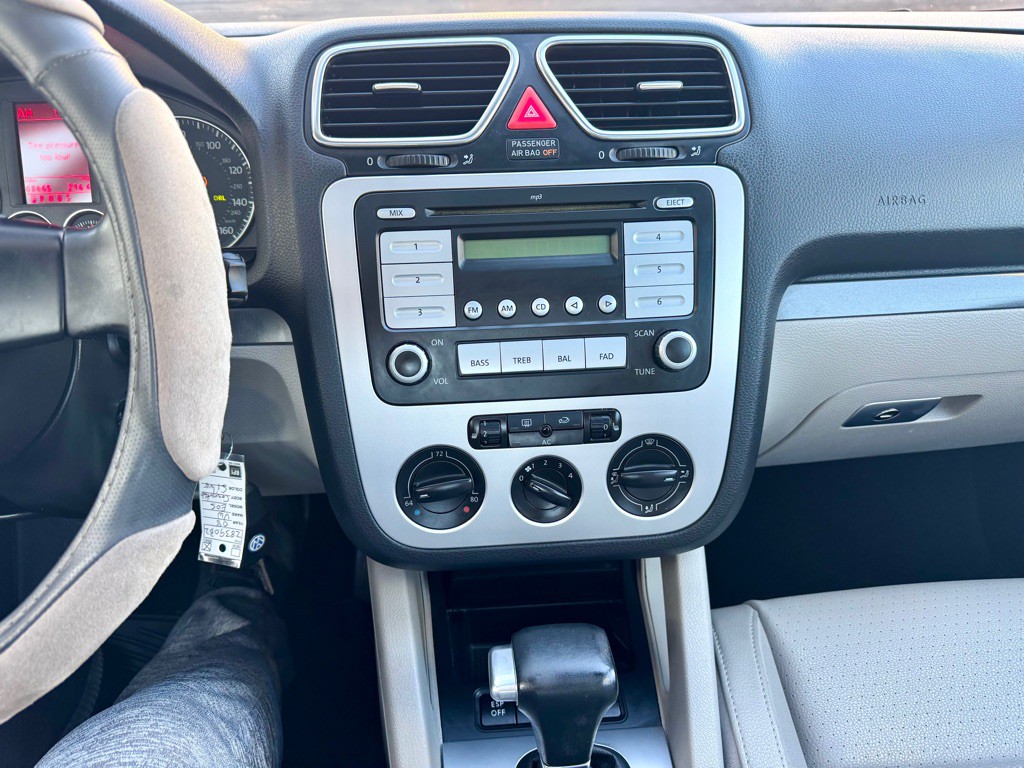 2008 Volkswagen Eos Image 14