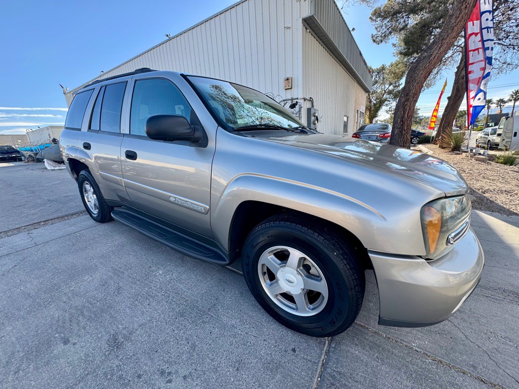 2003 Chevrolet Trailblazer Image 3
