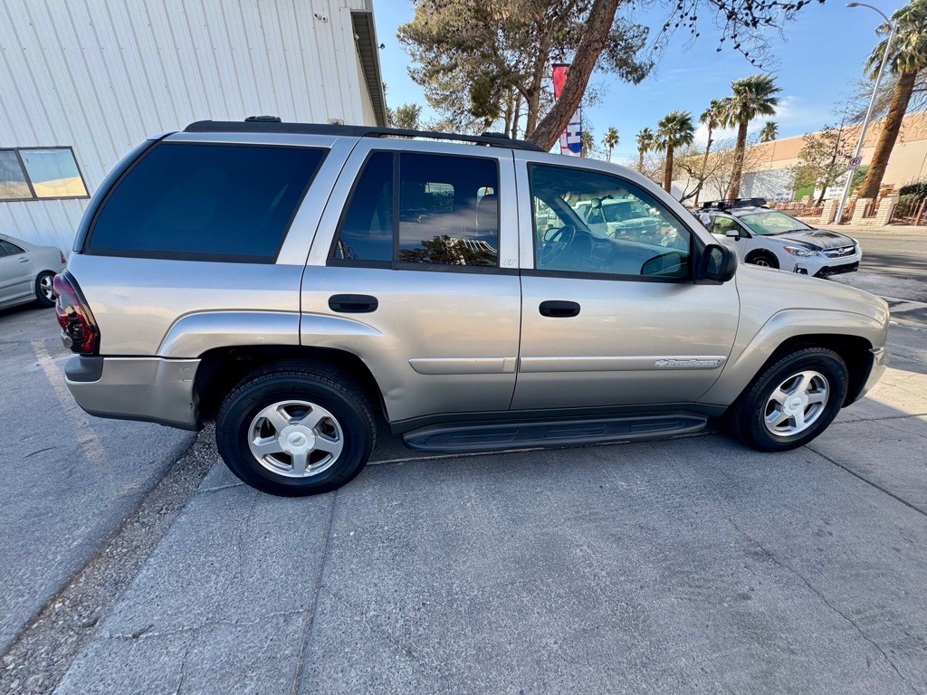 2003 Chevrolet Trailblazer Image 4