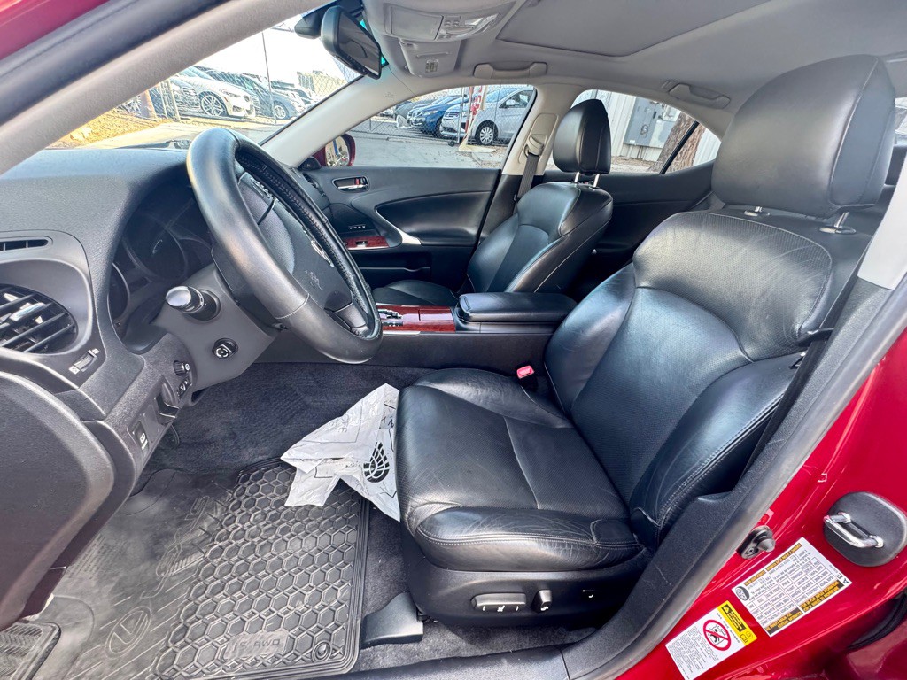 2008 Lexus IS 350 Image 11