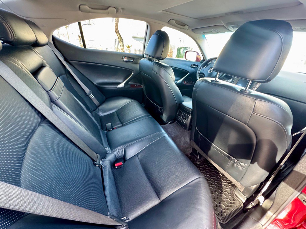 2008 Lexus IS 350 Image 12