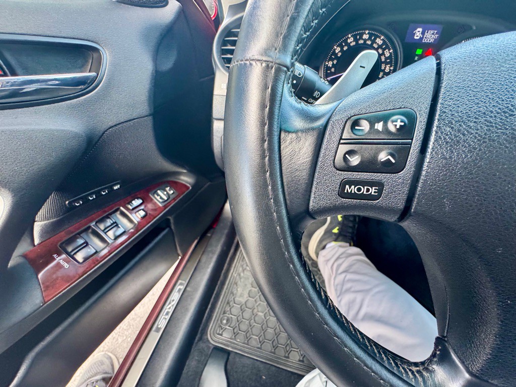 2008 Lexus IS 350 Image 22