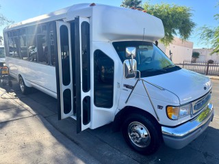 Image for 2002 Ford Econoline E450 SUPER DUTY CUTAWAY ID: 6519456